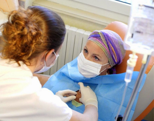 Патронажная сестра в Москве и области